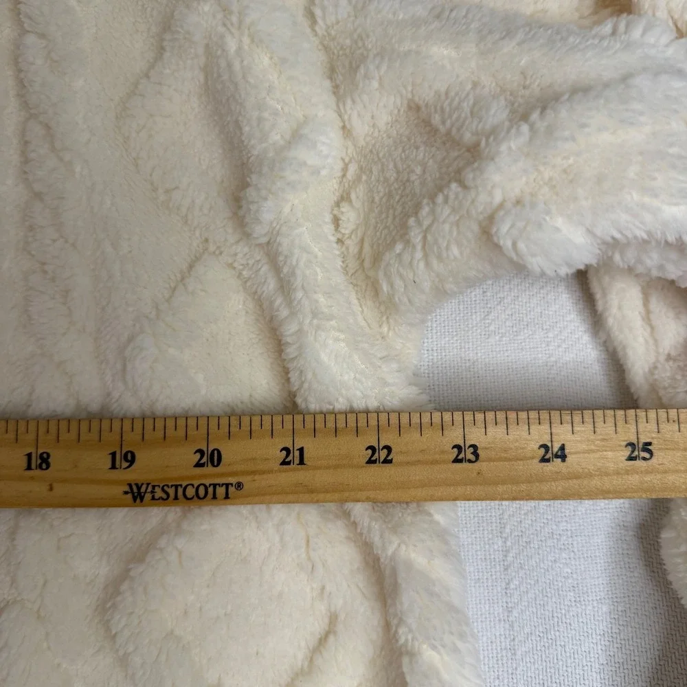 Eddie Bauer Womens XL Cream Sherpa Fleece Cable Knit Embossed Mock Neck Pullover